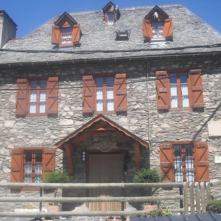 Casa Puig 호텔 Montcorbau 외부 사진